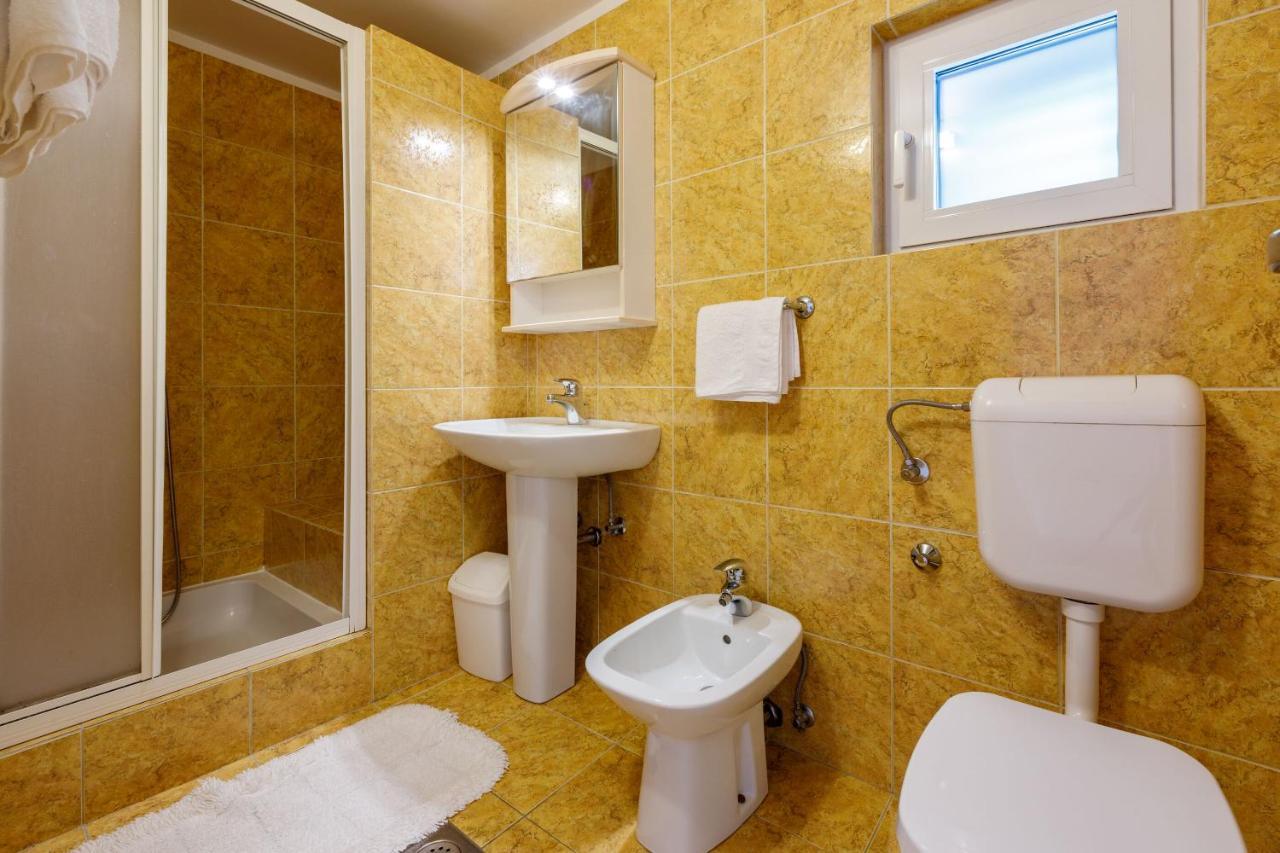 Apartments Loncaric Crikvenica Zewnętrze zdjęcie