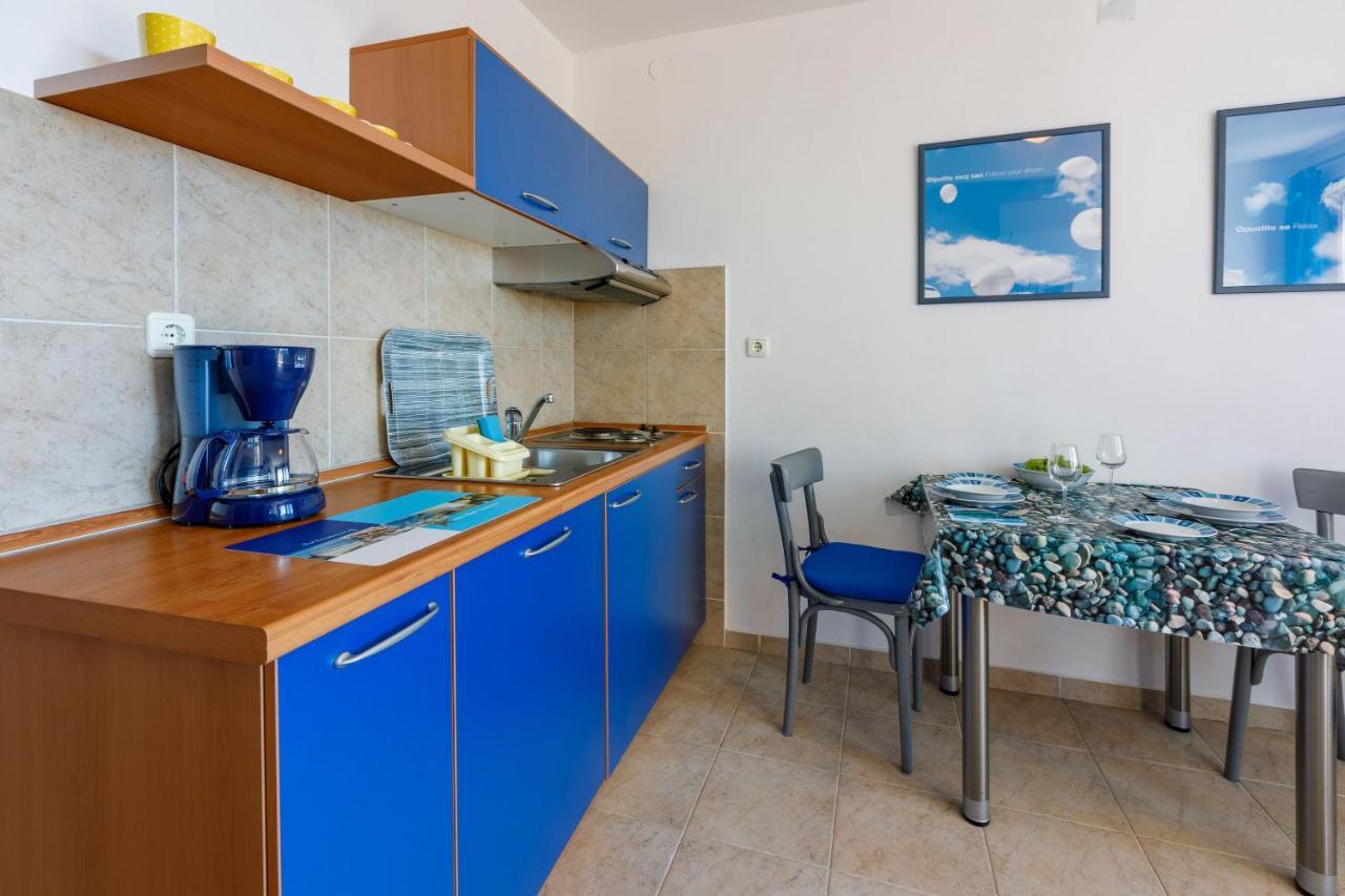 Apartments Loncaric Crikvenica Zewnętrze zdjęcie