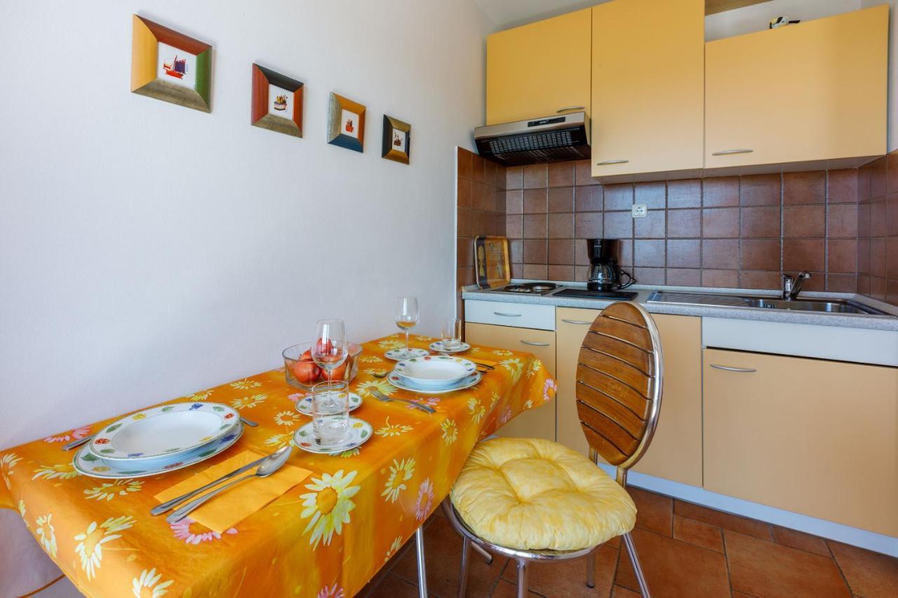 Apartments Loncaric Crikvenica Zewnętrze zdjęcie